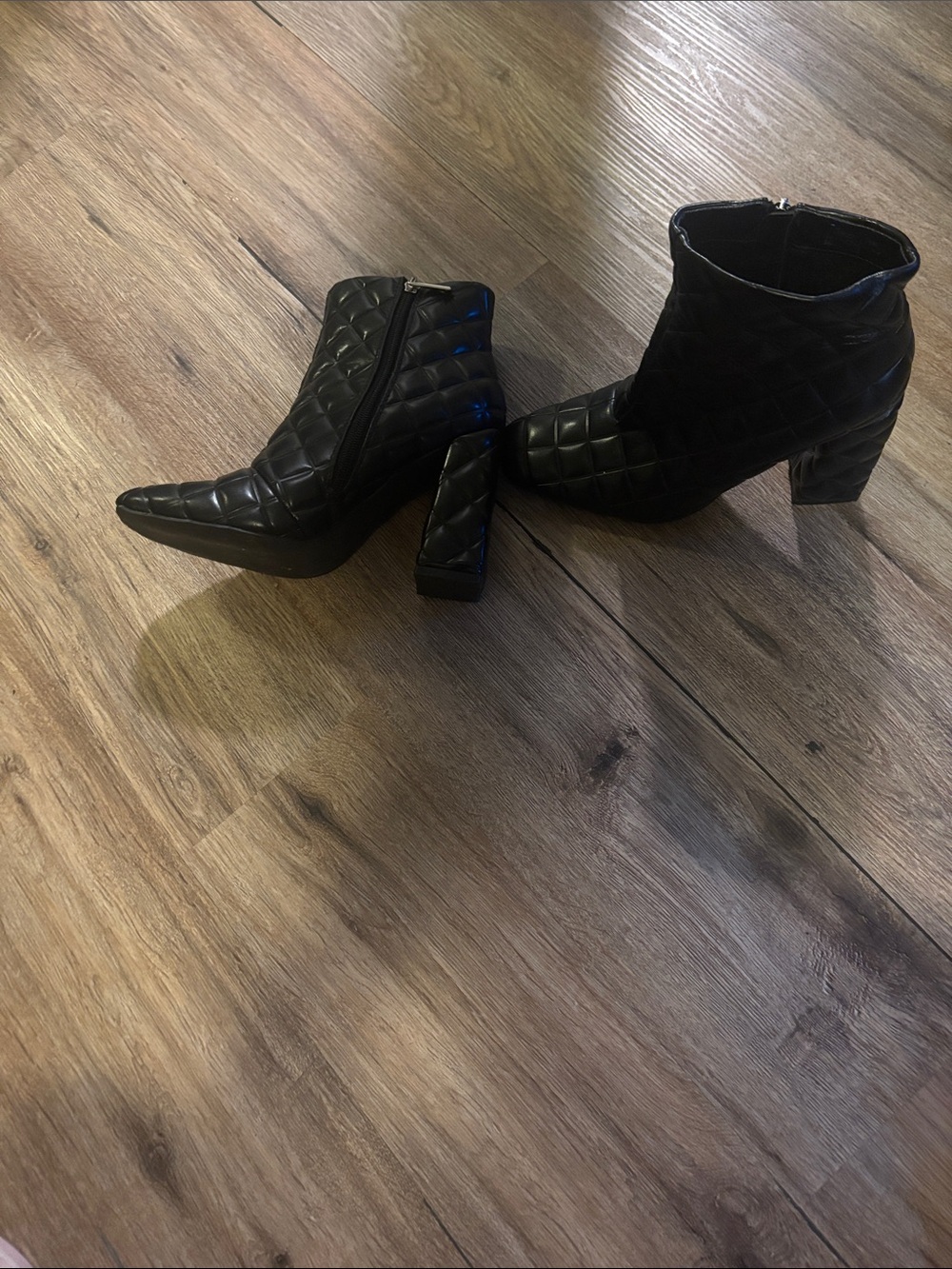 Quilted Black Women's Ankle Boots